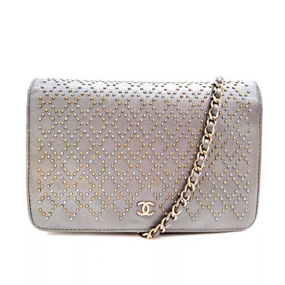 CHANEL STUDDED LEATHER WOC Shoulder/Crossbody Bag GHW - Picture 1 of 12
